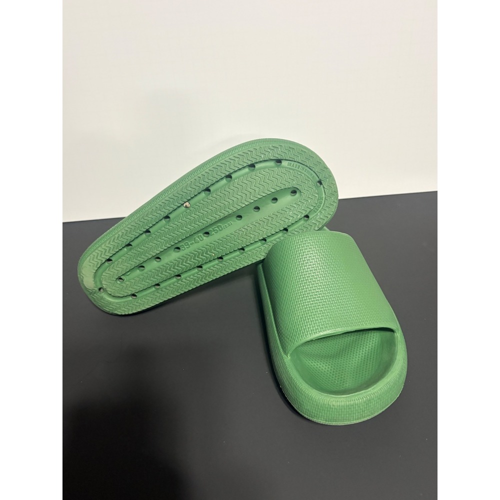 Victorias Secret PINK Cloud Slides Green Platform Sandals Womens Size 8-9 39-40